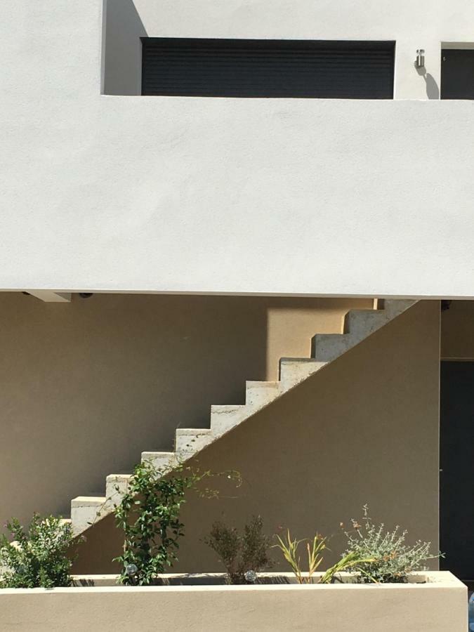 Grand Studio Confortable Et Spacieux Avec Terrasse Villeneuve-lès-Maguelonne Esterno foto